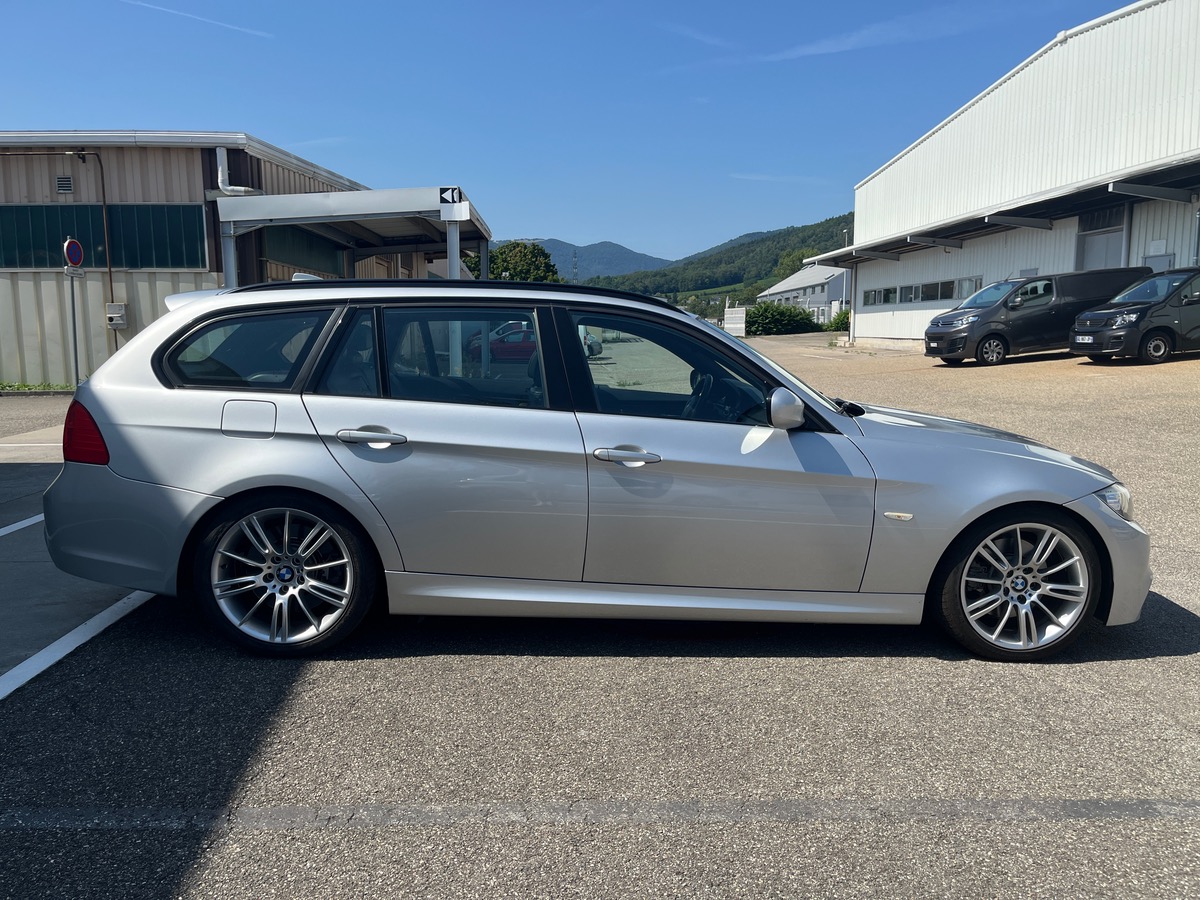 Bmw Série 3 Touring (E91) LCI 330i 272ch BVA Pack M, Suivi complet, Attelage RDSO, Toit panoramique