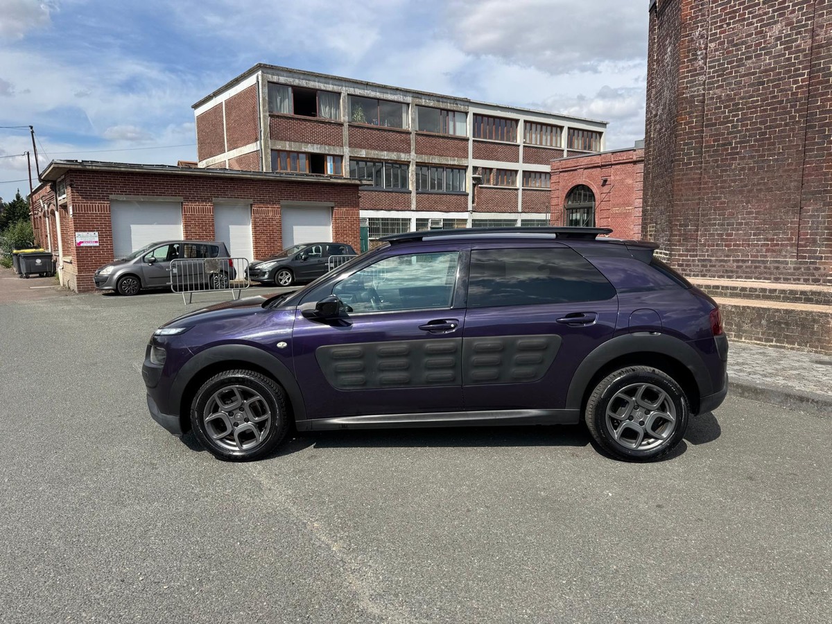 Citroën C4 Cactus 1.6 BLUE-HDI 110cv SHINE - Garantie - Boite automatique