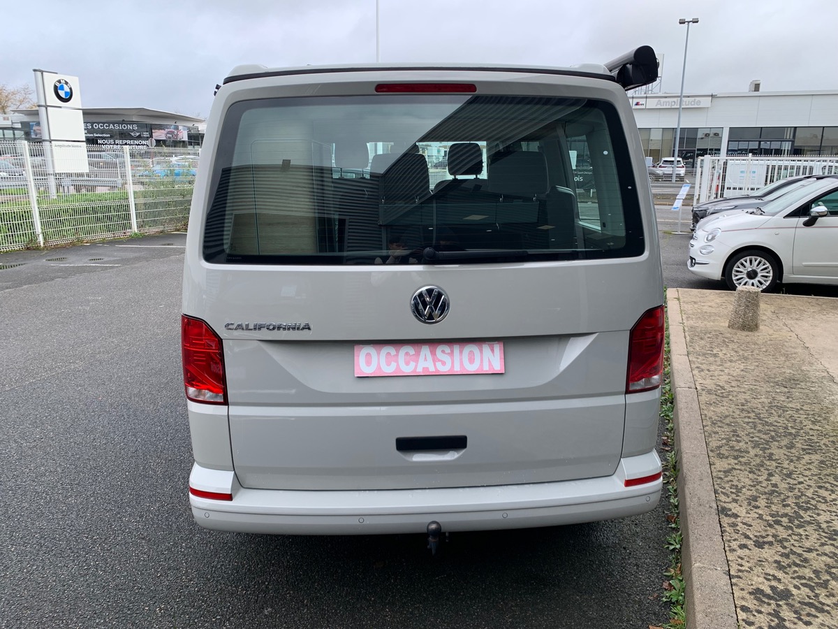 Volkswagen California 150 | COAST | Premiére Main | Attelage | Rallonge lit | Pneus Toutes Saisons