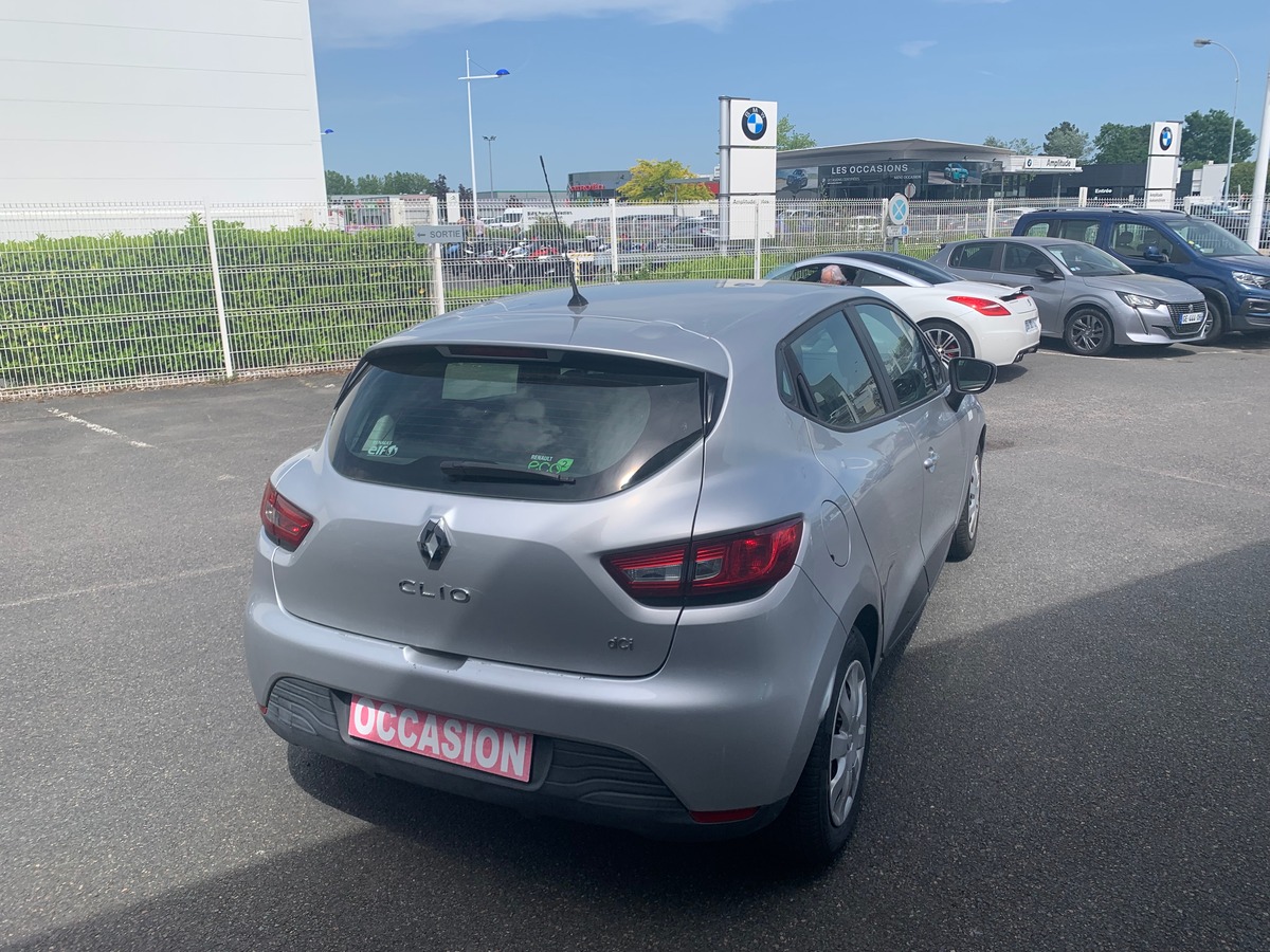 RENAULT Clio IV 75 ch | Air Medianav | 2 Places | Régulateur de vitesse | Climatisation | Bluetooth