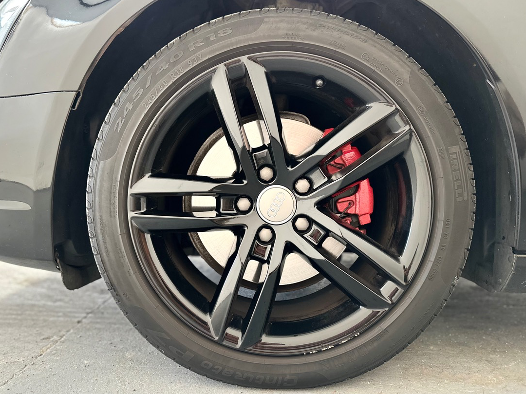 Audi A4 AVANT 1.8 TFSI 170 S LINE