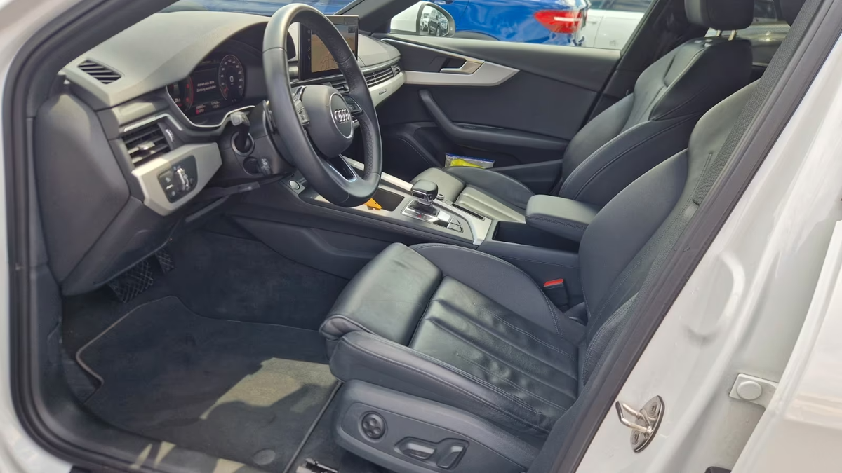 Audi A4 Allroad 40 TDI 204ch Avus quattro S tronic 7/Attelage/Cuir/Caméra360