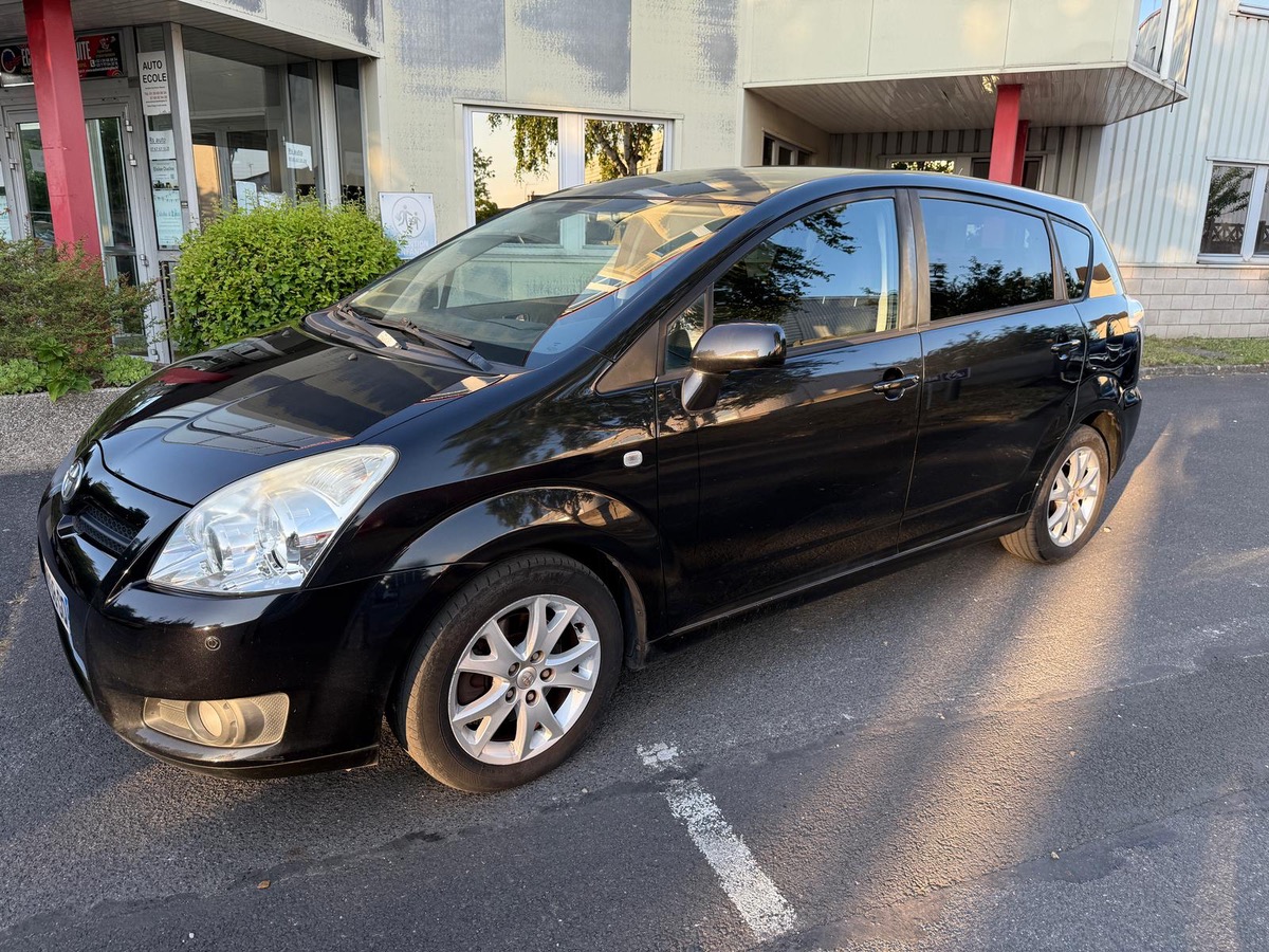 Toyota Verso 2.0 D-4D 136 CV limited édition 4XCBL