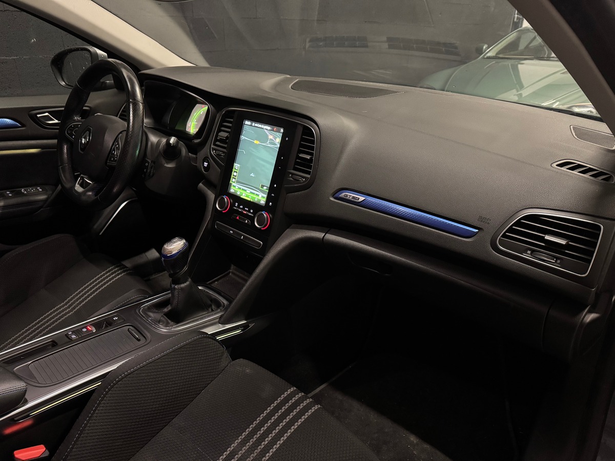 RENAULT Megane IV BERLINE dCi 130 Energy GT LINE