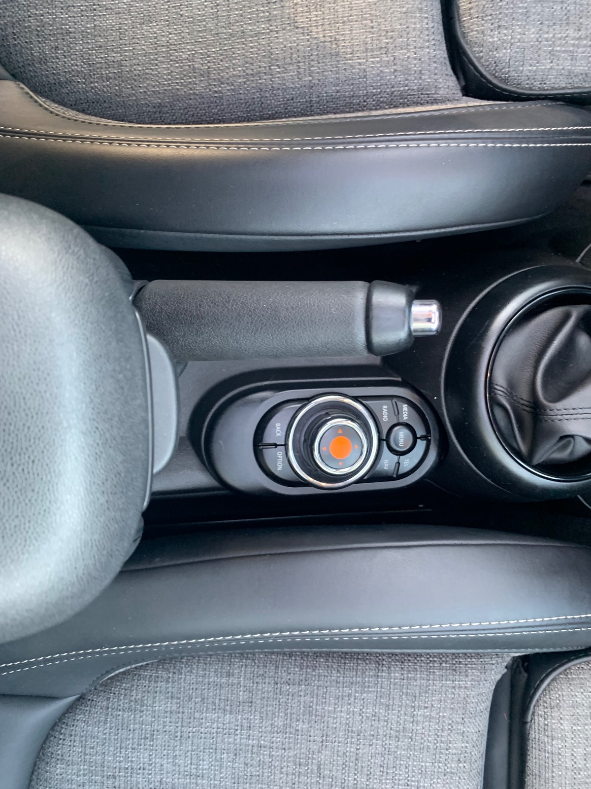 Mini Mini 102 ch | Shoreditch | GPS | Bluetooth | Régulateur de vitesse | Toit ouvrant Panoramique