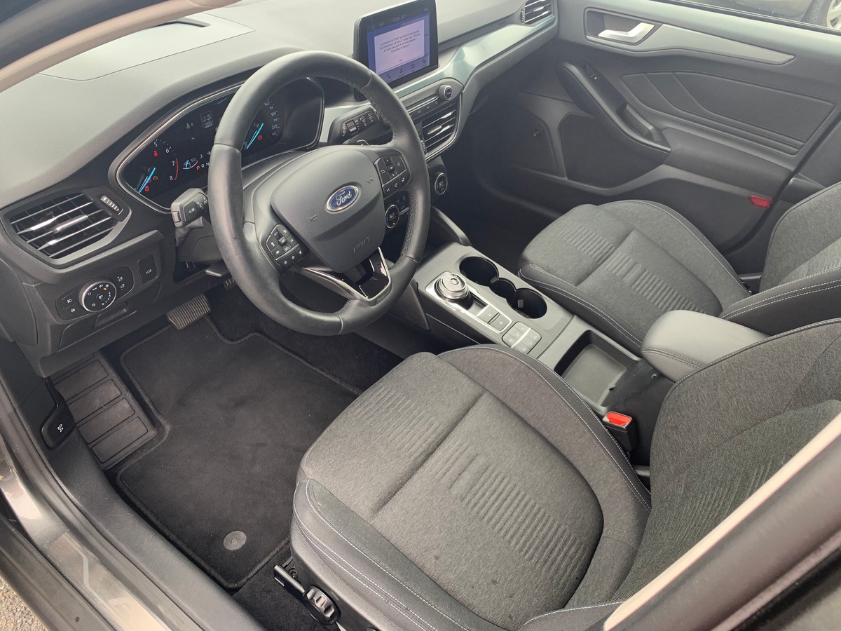Ford FOCUS SW ACTIVE | ENTRETIENS CONSTRUCTEUR