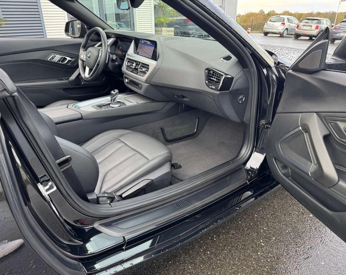 Bmw Z4 258 chevaux | G29 Z4 sDrive30i BVA8 | Projecteurs AV Full LED | Radars de stationnement AV/AR