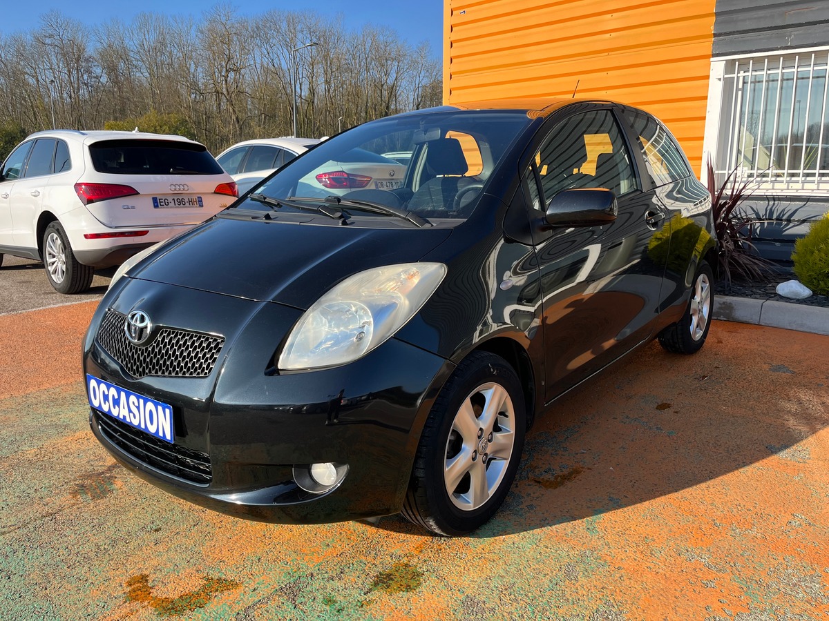 Toyota Yaris 2 1.3 VVTi 87 ch LUNA PACK