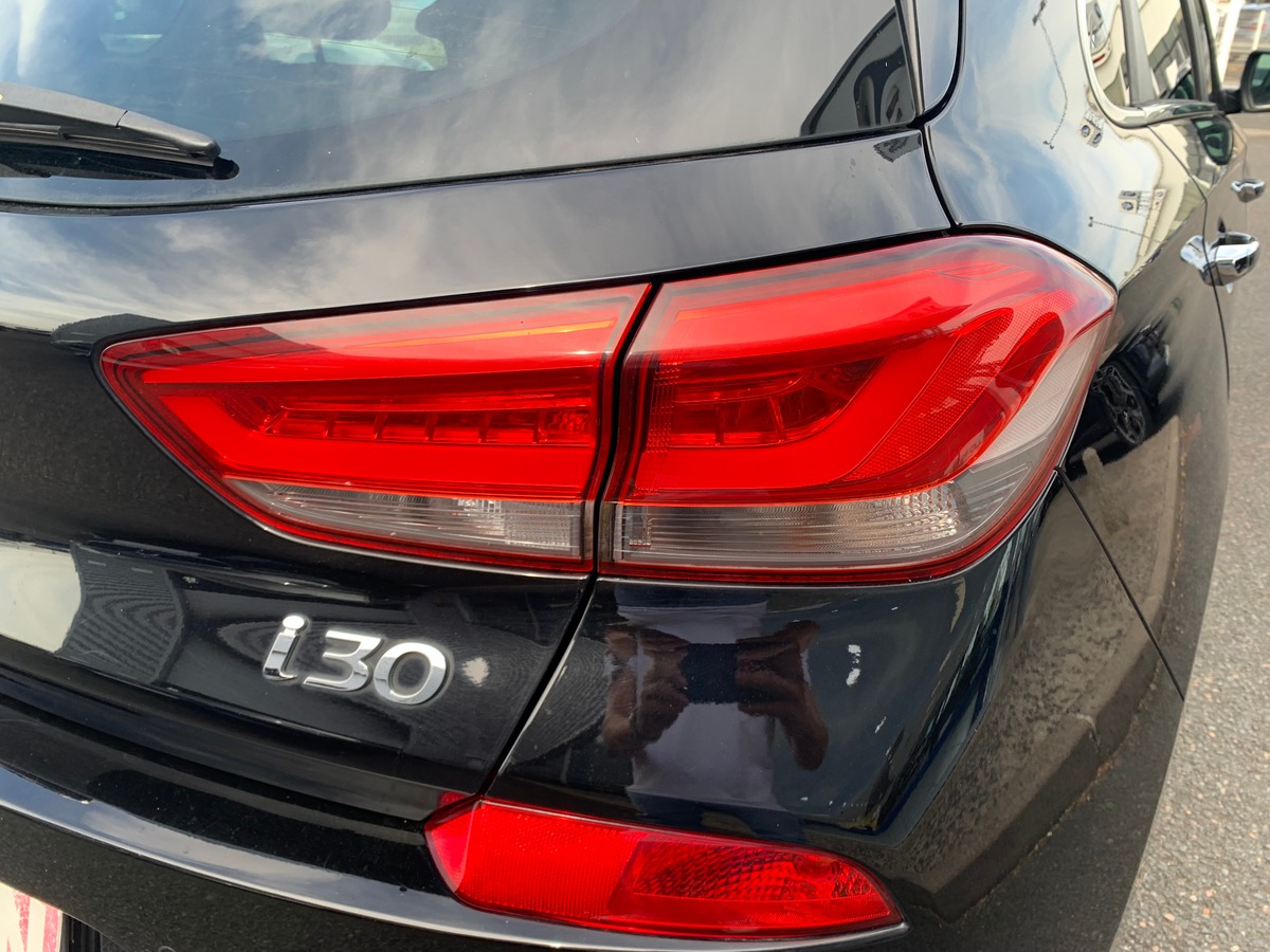 Hyundai i30 140 | Creative | Caméra recul | GPS | Siège électrique | Régulateur | Roue de secours