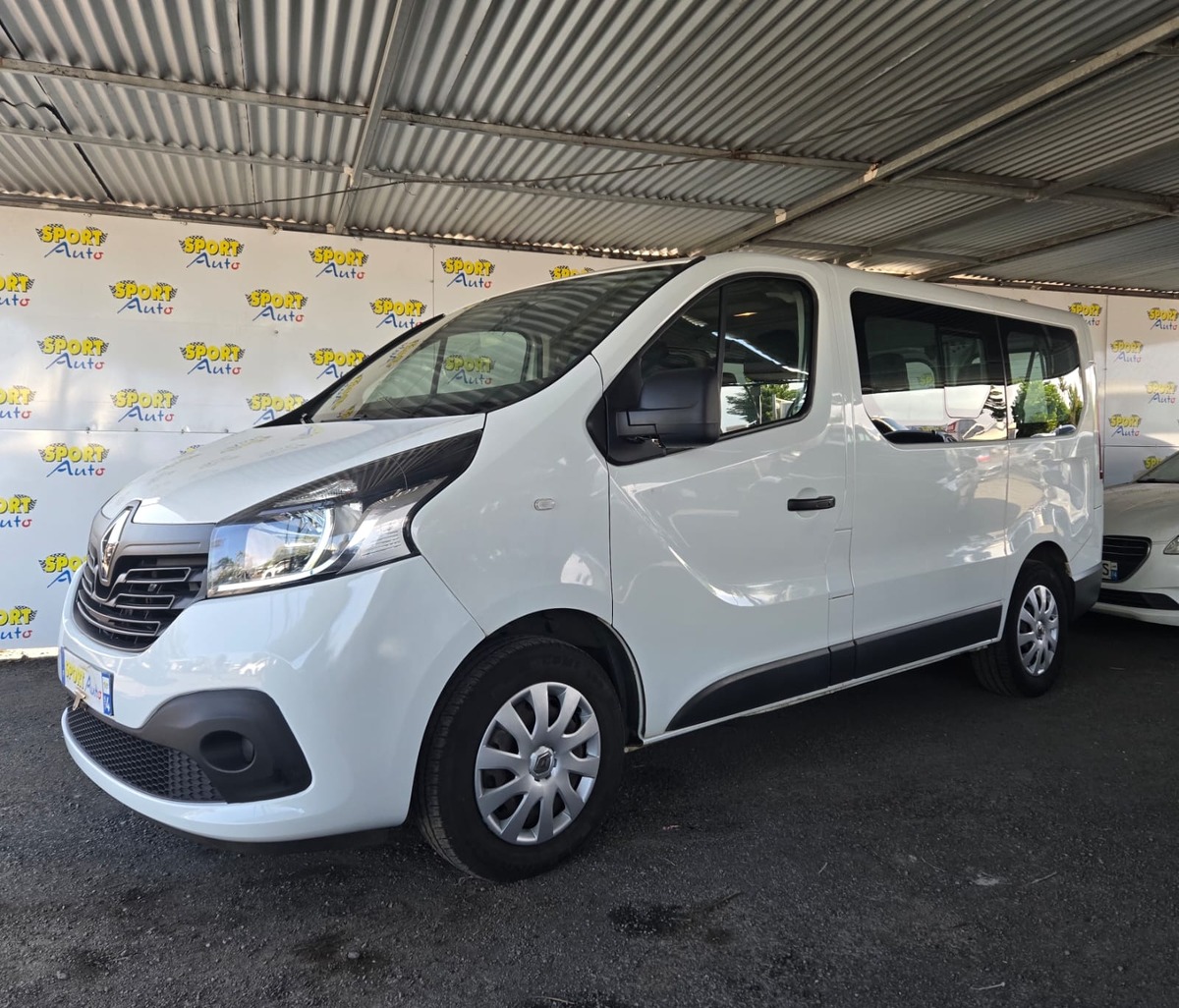 RENAULT Trafic 9 PLACES 2019 SPORT AUTO