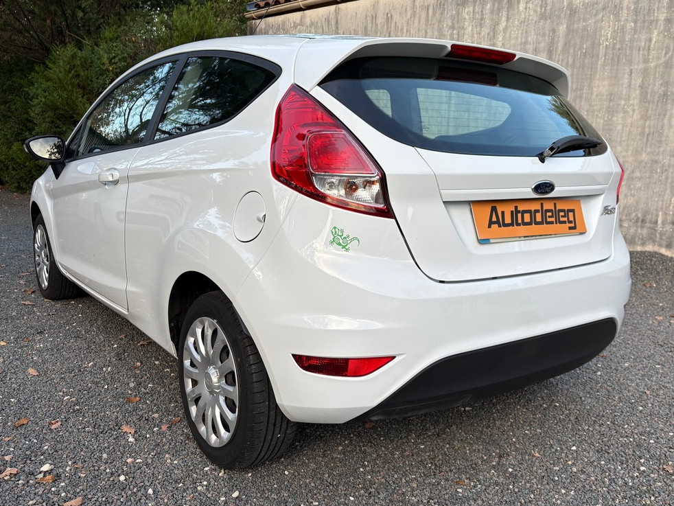 Ford Fiesta 1.25 82ch Edition - 1ʳᵉ main - ENTRETIEN CONSTRUCTEUR