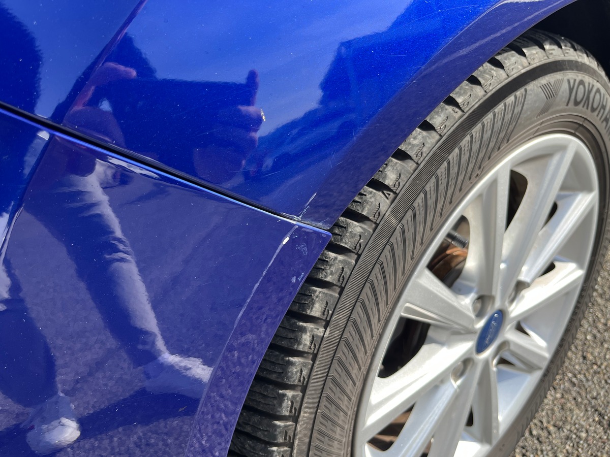 Ford BMAX 1.0 125ch TITANIUM, CAMERA, GPS, SIEGES CHAUFFANT, RADAR AVANT/ARRIERE