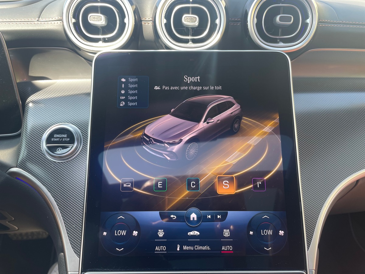 Mercedes-Benz Classe GLC 220D 2.0 197CV TVA RECUPERABLE-CARPLAY-TOIT OUVRANT-SIEGE CHAUFFANT-AMG LINE