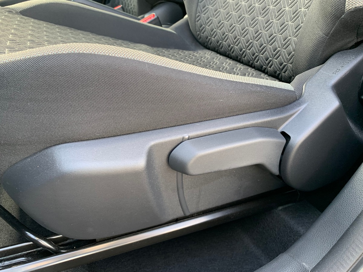 Toyota Aygo X 72 | Design | Apple car play | Régulateur | Climatisation | Ecran couleur tactile 8 "