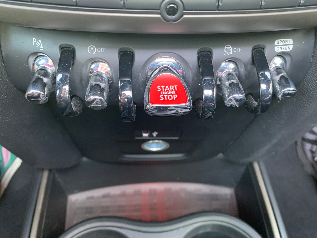 Mini Countryman 136 | Edition Premium Plus | Toit ouvrant panoramique | Harman Kardon | Mode Sport