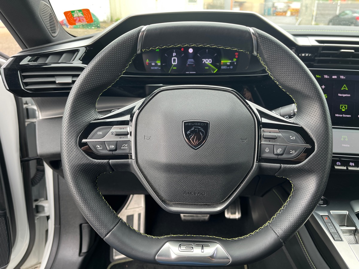 Peugeot 308 III 1.5 BLUEHDI 130 S&S GT EAT8