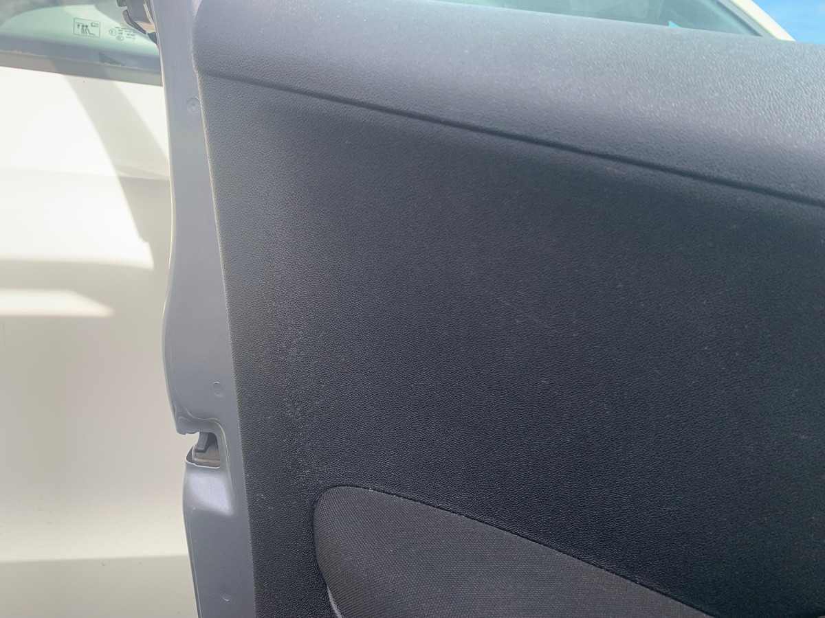 Peugeot 2008 100 ch | Style | Régulateur de vitesse | GPS | Bluetooth | Radar arriére | Barres toit