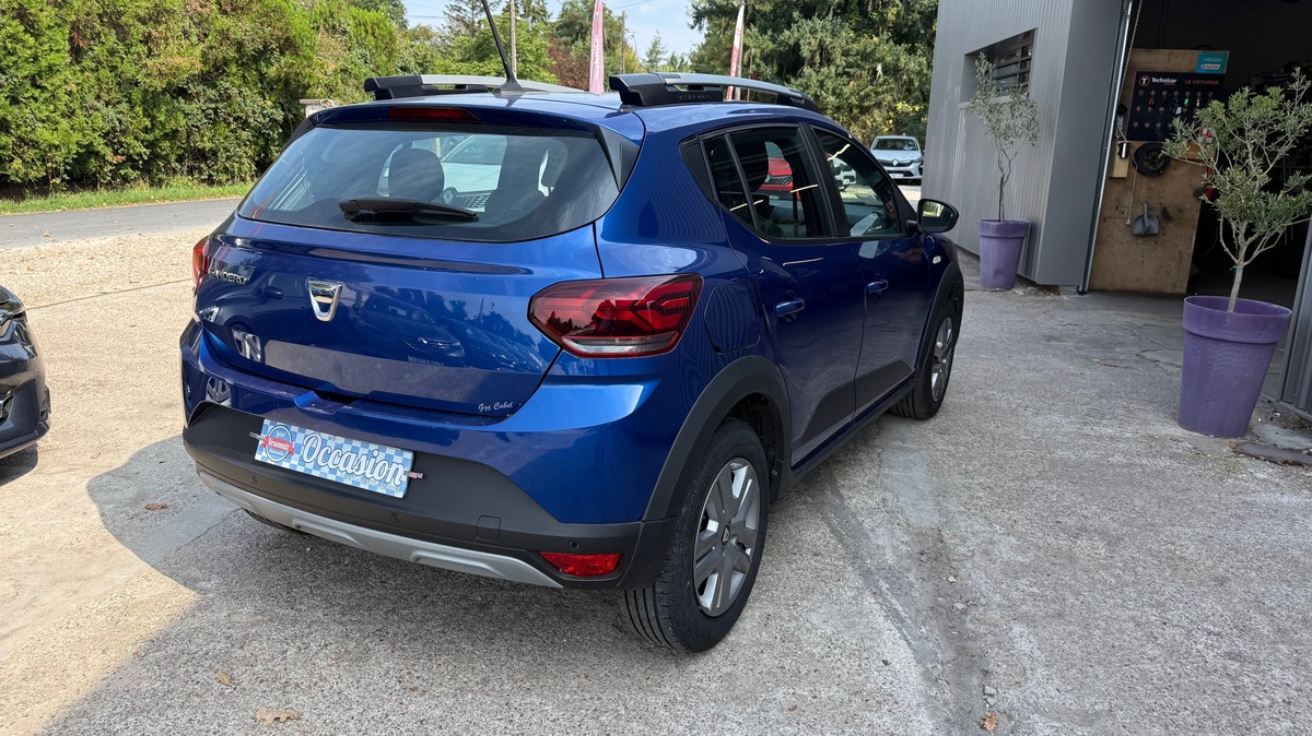 Dacia Sandero stepway  TCE 90 Chx 14 600 Kms 1ER MAIN