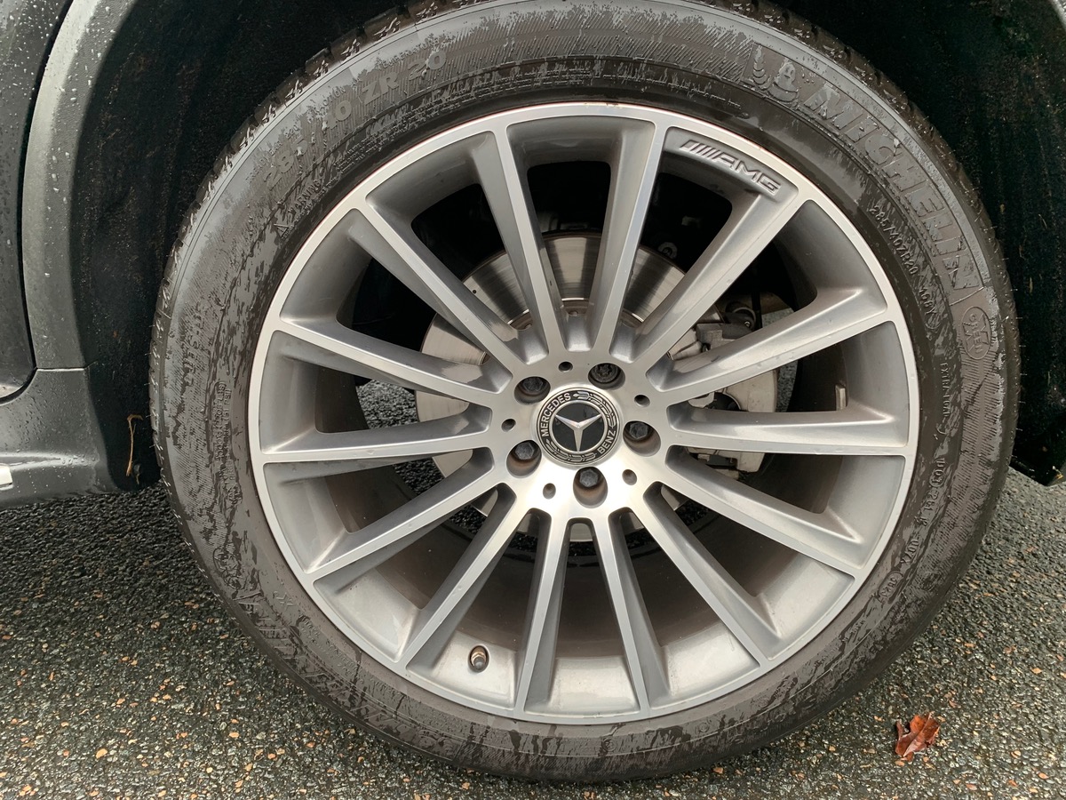 Mercedes-Benz GLC Coupé 204 ch | 250 | Sportline | 4 MATIC | Pack Aide au Parking Active avec caméra