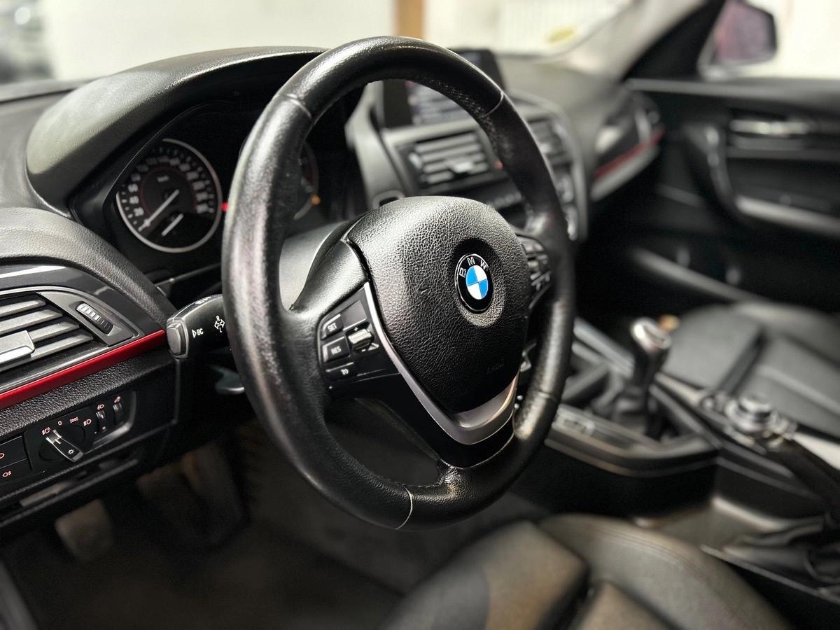 Bmw Série 1 120d Luxury BVM6 2ème main sièges chauffants