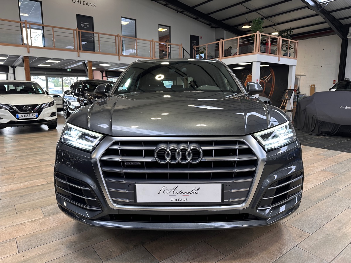 Audi Q5 40 TDI 190 cv S-Line Quattro S-Tronic7 - Attelage électrique - CarPlay