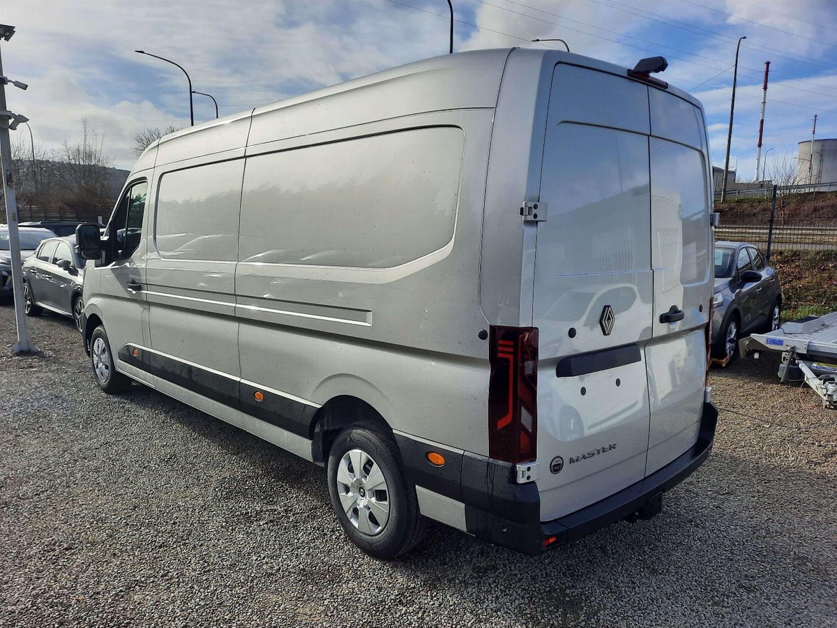 RENAULT Master 3.5 L3H2 2.0 BLUEDCI 130CH M6 EXTRA
