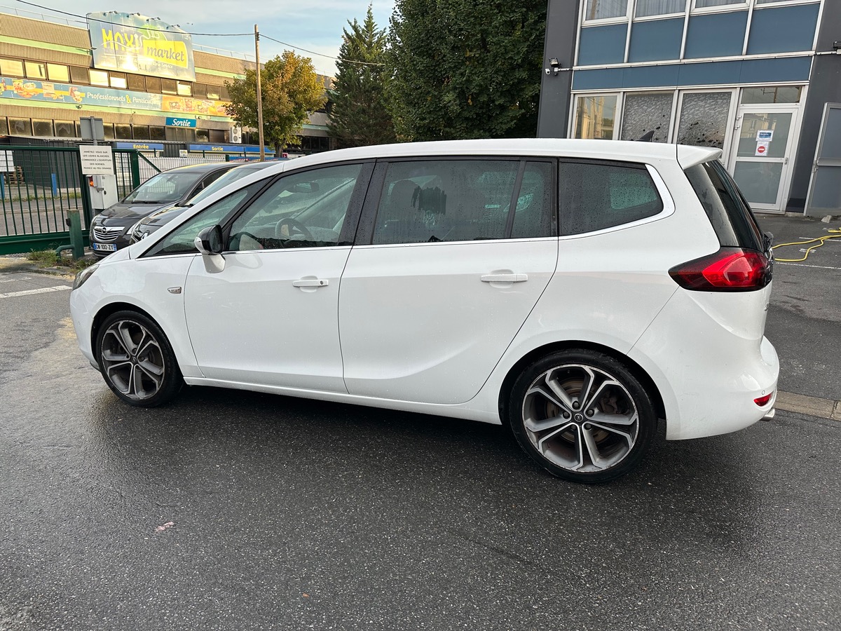 Opel Zafira Tourer 2.0 CDTI 165 CH cosmo 7places 4XCB