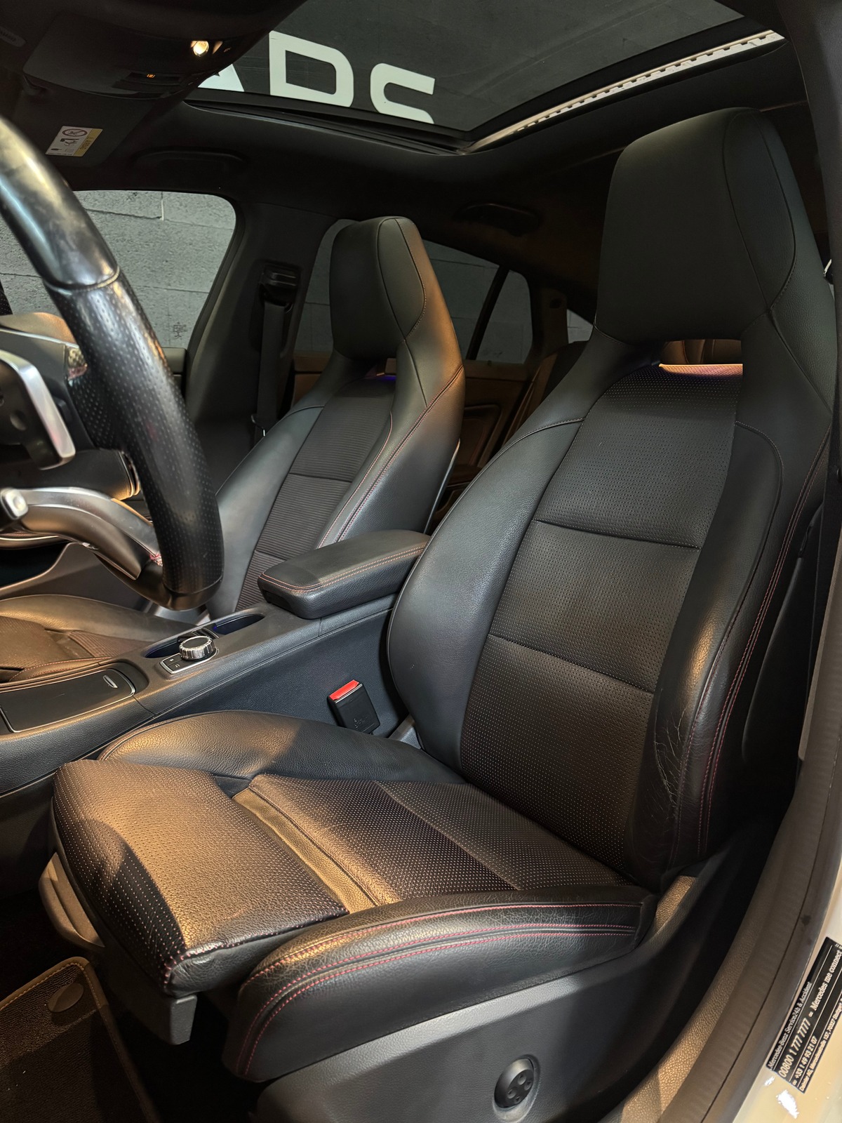 Mercedes Benz CLA Shooting Brake 220 d Fascination 4Matic 7G-DCT