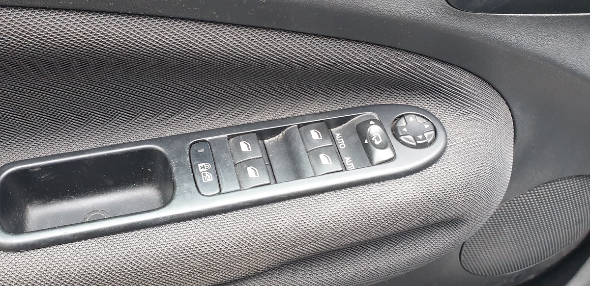 Citroën C3 Picasso 1.2 pure tech 110 BVM Exclusive 1ère main distribution OK