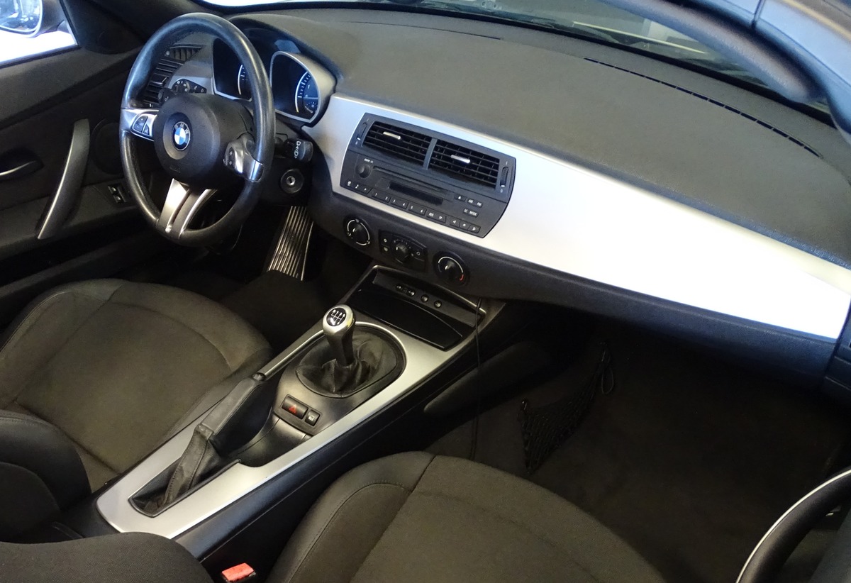 Bmw Z4 Roadster I (E85) 2.5i 177 Ch BVM6 HARD TOP