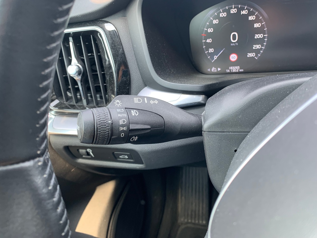 Volvo V60 150 ch | Business Excecutive | Caméra recul | Apple car Play | Cuir | Régulateur vitesse