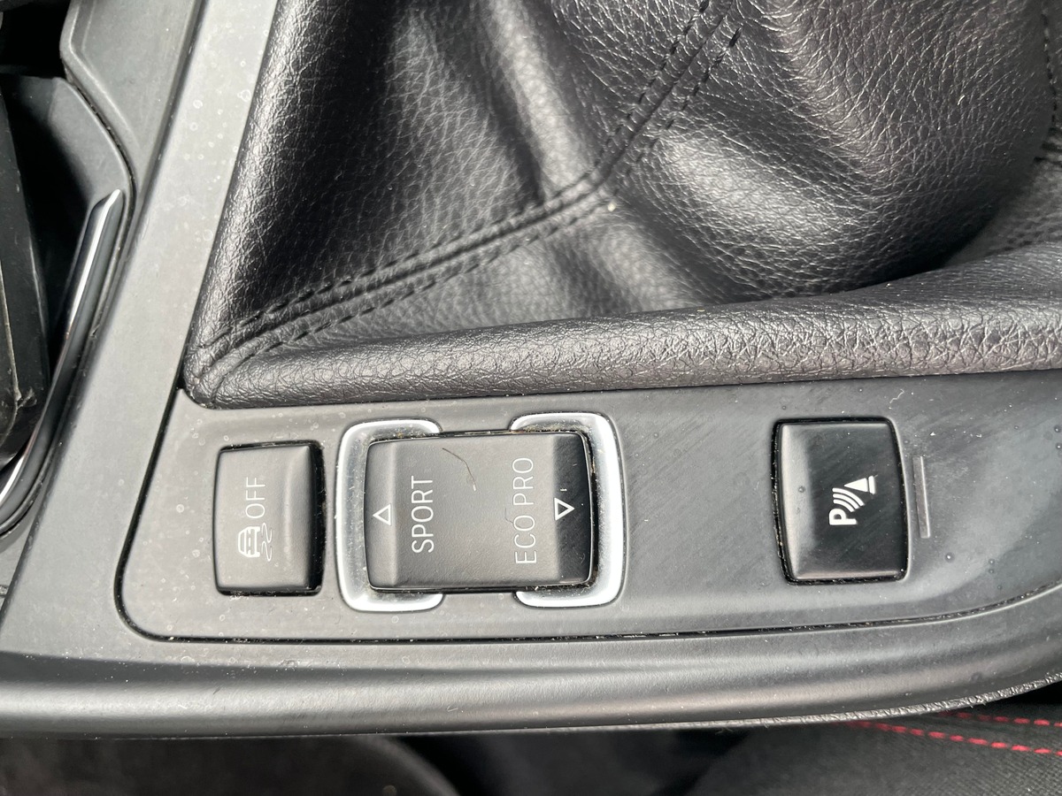 Bmw Série 1 120D SPORT COMFORTLINE