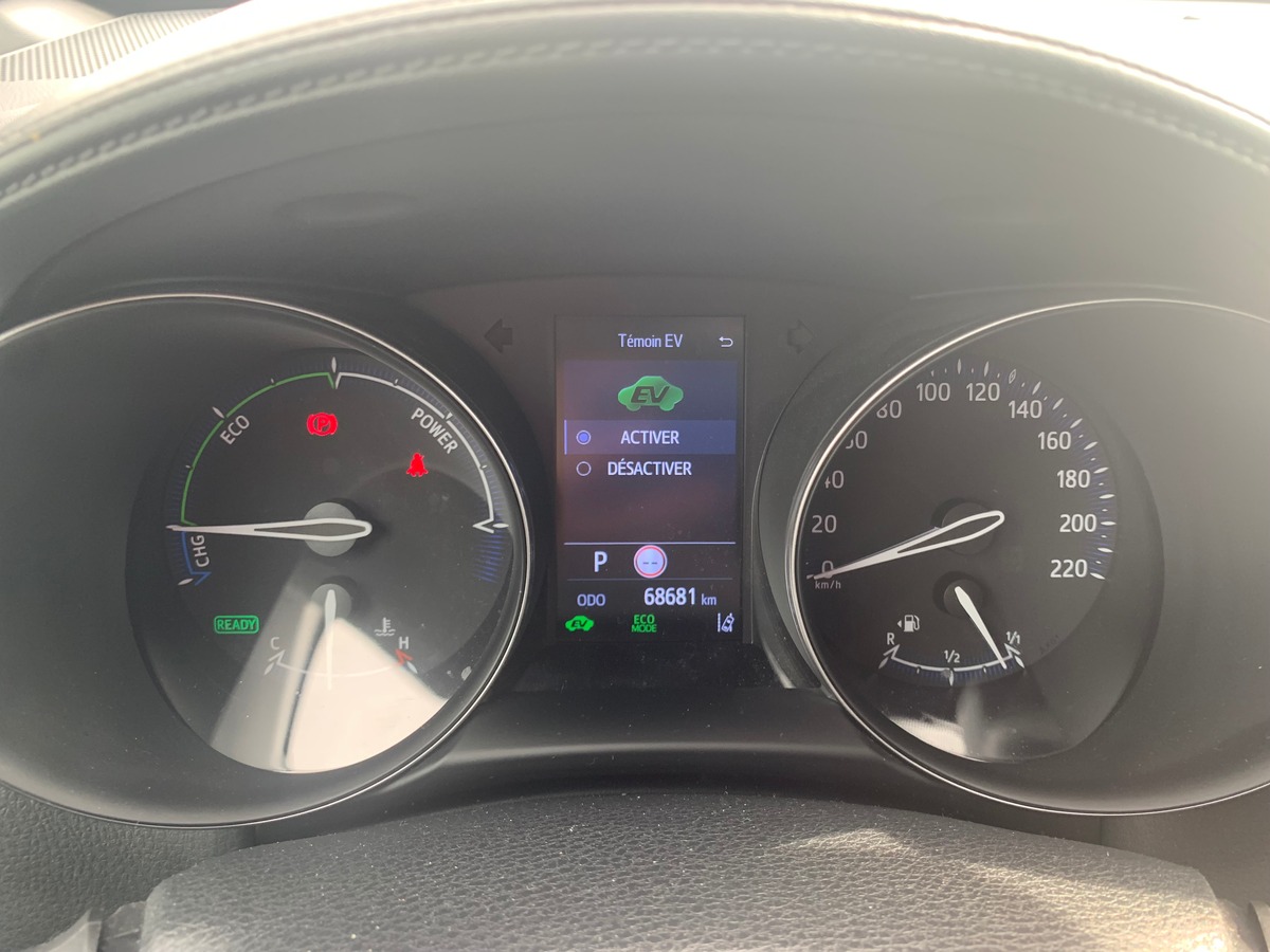 Toyota C-HR 122 chevaux | Design | Caméra de recul | Régulateur de vitesse | GPS | Hybrid essence