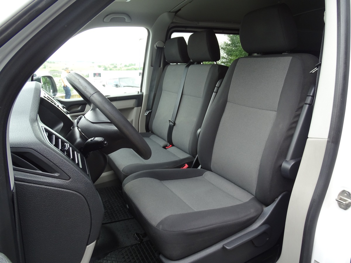 Volkswagen Transporter T6 2.0 TDI L1H1 / TVA RECUPERABLE / BVM5