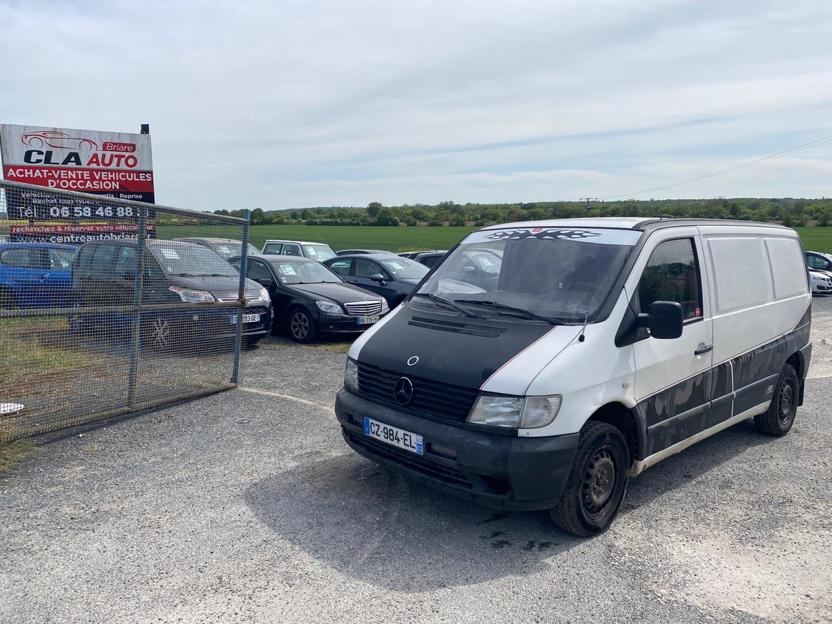 MERCEDES VITO 110d 2.2D 100cv bon état général 