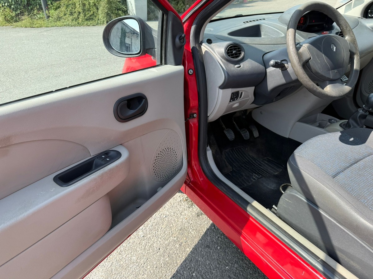 RENAULT Twingo II 1.2 Authentique - Première main - Révisée - Garantie