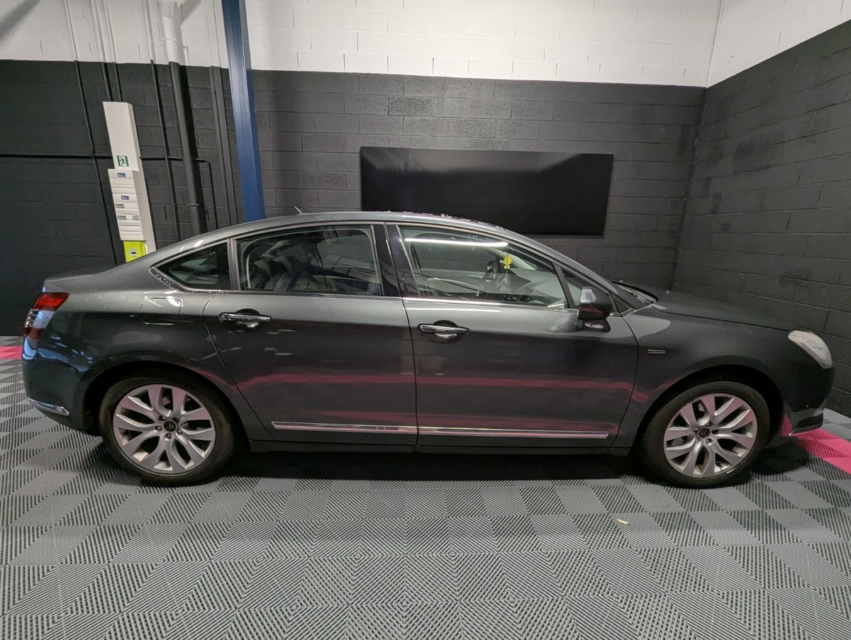 Citroën C5 2.2 HDi 200 FAP Exclusive+  DISTRI FAITE
