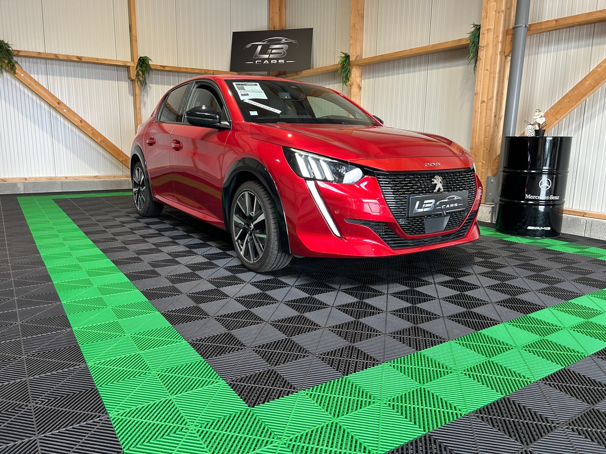 Peugeot 208 1.2L GT LINE 100 cv - ENTRETIENS PEUGEOT COMPLET - GARANTIE
