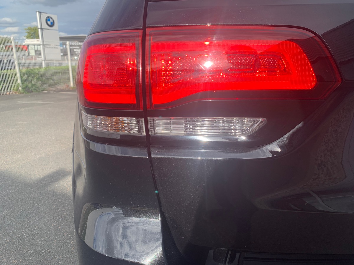 Jeep Grand Cherokee 468 ch | SRT | Attelage amovible | GPS | Caméra de recul
