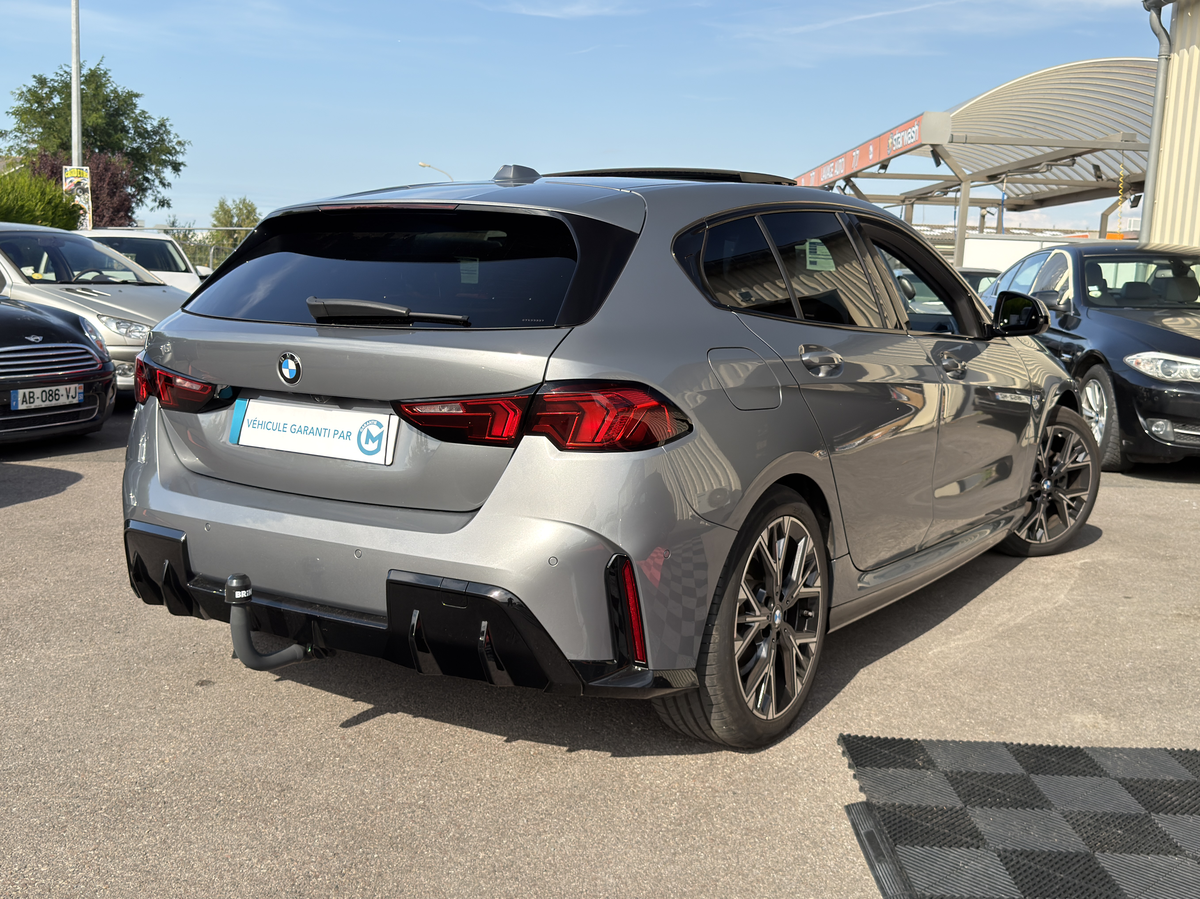 Bmw Série 1 120 iA Msport / Toit panoramique / Attelage / CarPlay / Caméra de recul