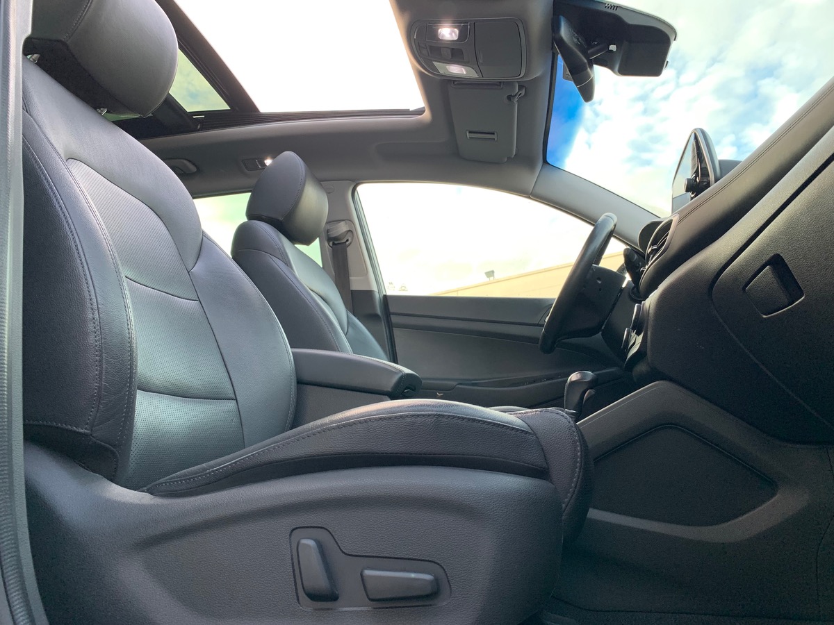 Hyundai Tucson 136 | EXECUTIVE | Cuir | Attelage | Roue secours temporaire | Démarrage sans clé