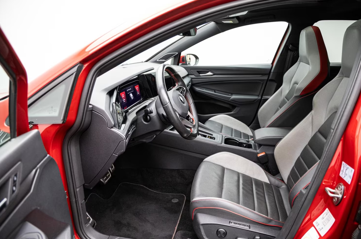 Volkswagen Golf VIII 2.0 TSI 300ch GTI Clubsport DSG7 Toit ouvrant Harman-Kardon