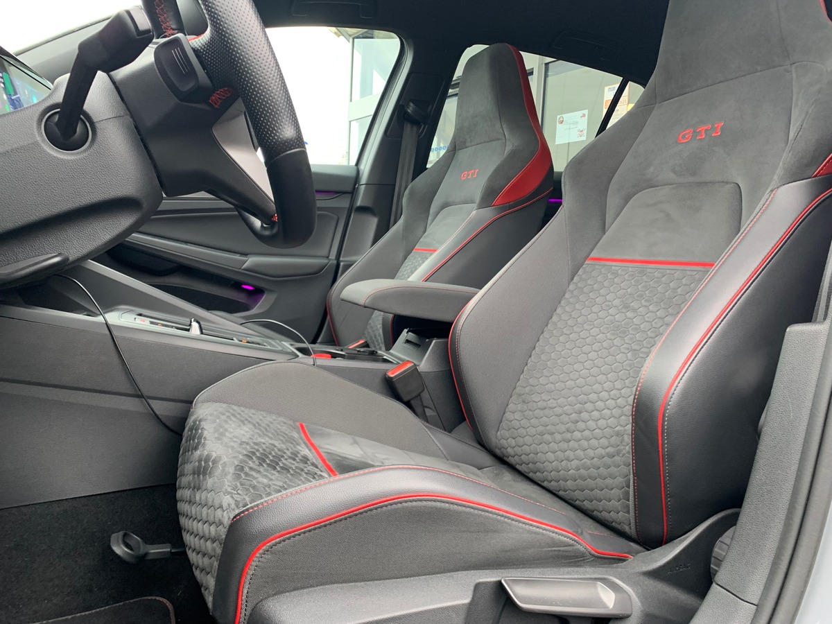 Volkswagen Golf GTI 300 ch | Clubsport | Caméra de recul | Phares de route adaptatifs, directionnels
