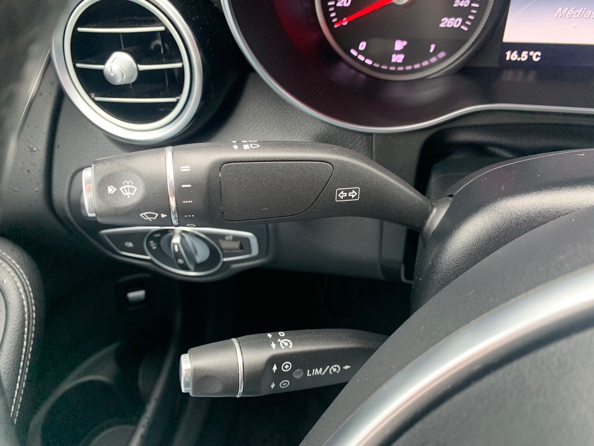 Mercedes-Benz GLC Coupé 258 ch | Démarrage sans clé | Coffre électrique | Sièges avant chauffants