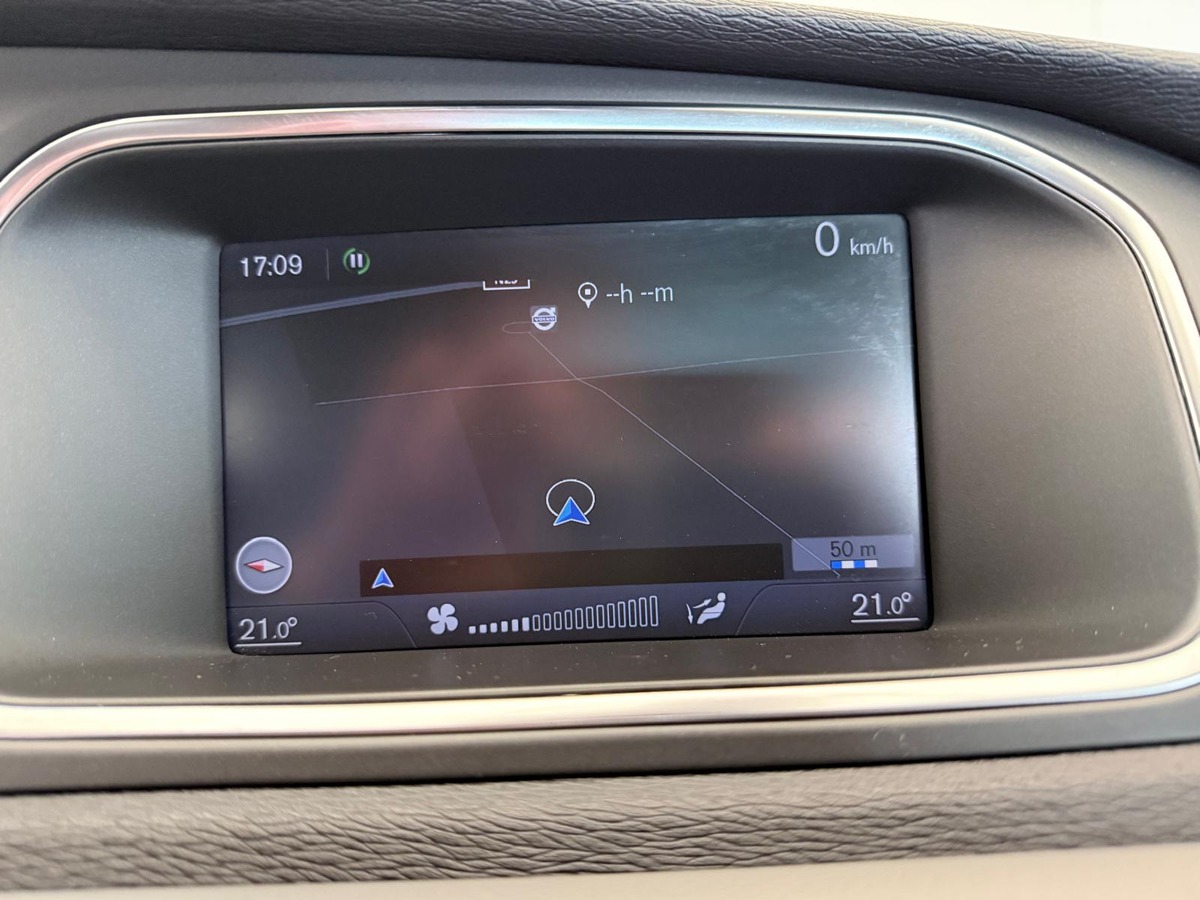 Volvo V40 1.6 D 115  KINETIC Première main