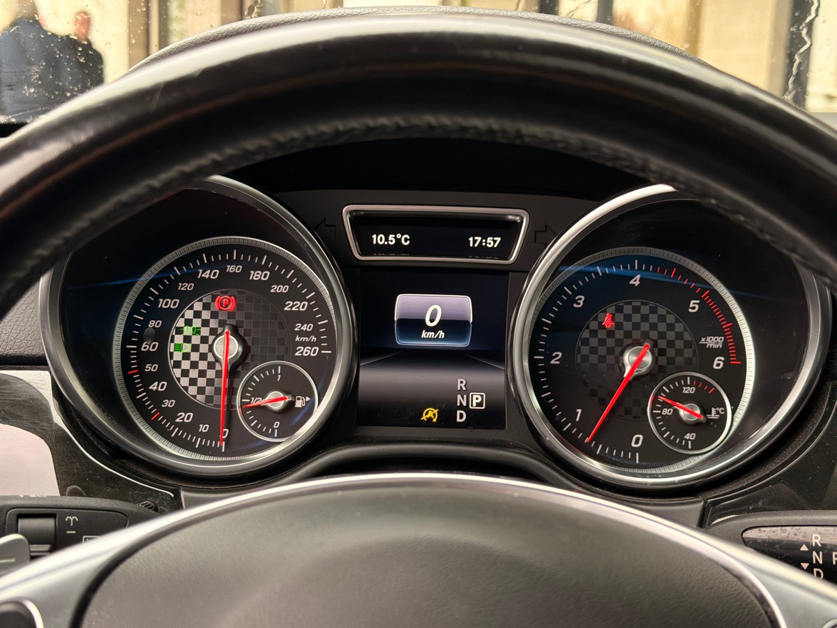 Mercedes-Benz Classe GLE PACK AMG FASCINATION (W166) 350 d 3.0 d V6 4MATIC 9G-TRONIC 258 cv