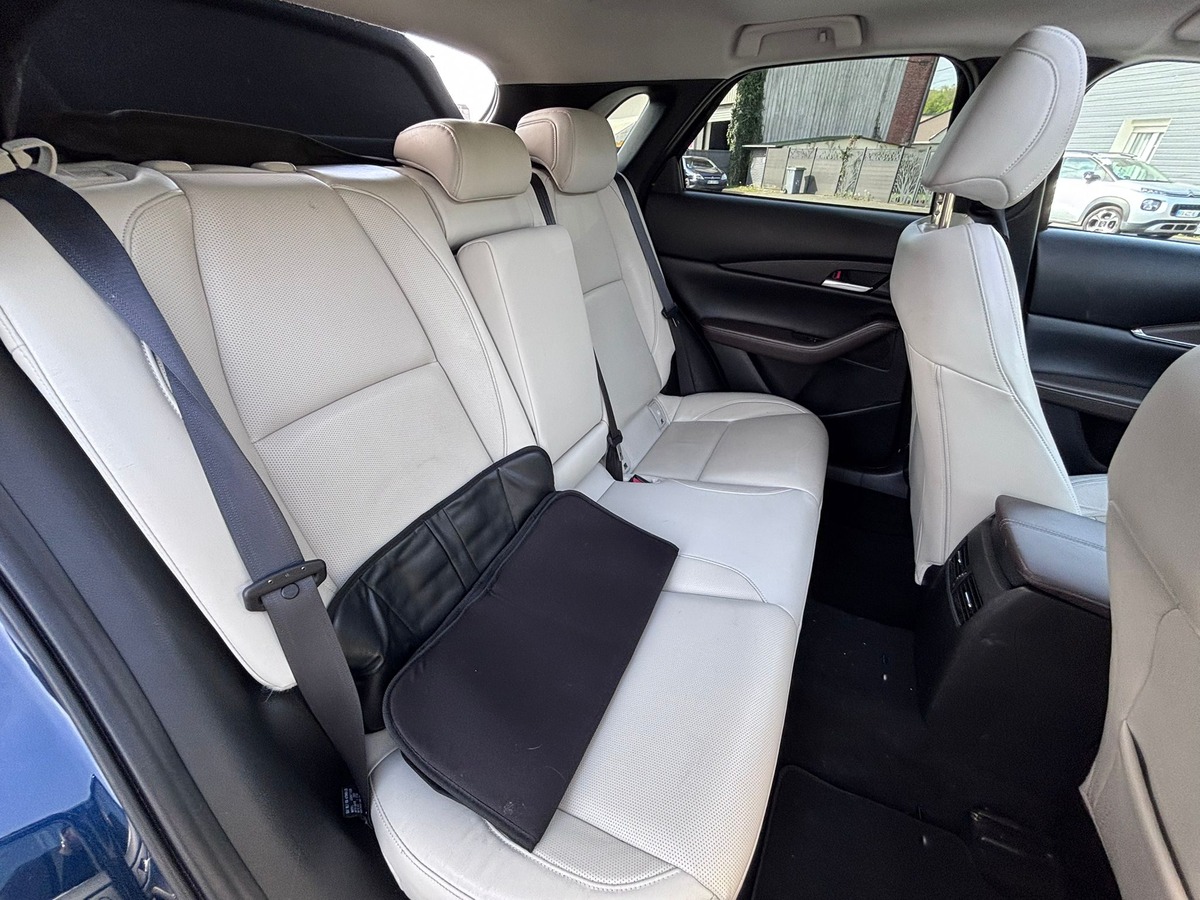 Mazda CX-30 2.0 e-SKYACTIV-X M-Hybrid EXCLUSIVE 186ch - Entretiens Mazda - Première main