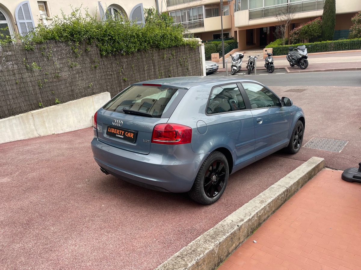 Audi A3 1.4 TFSI 125 cv S TRONIC / Boite Auto / S Line / Jantes Noires