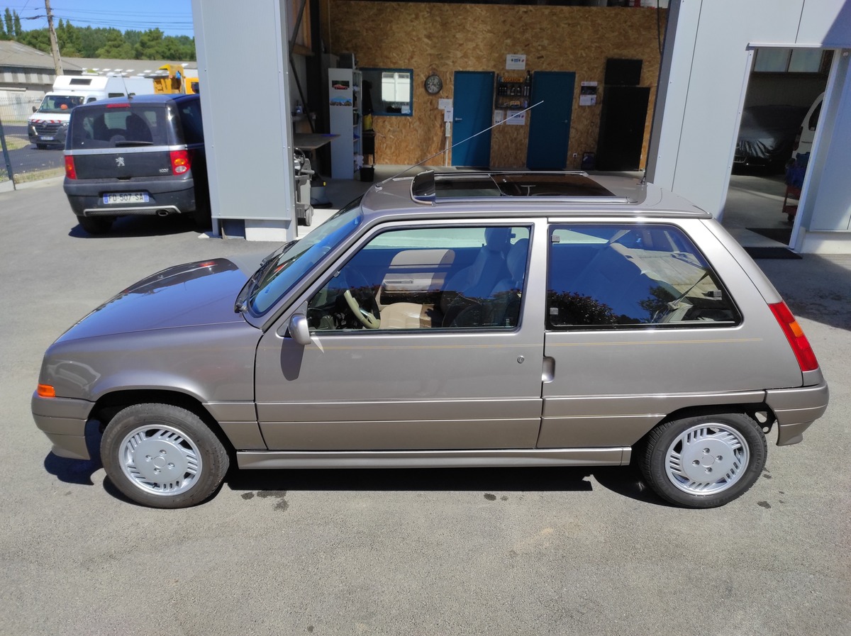 RENAULT R5 Baccara 1.4 68 BVA - Etat exceptionnel