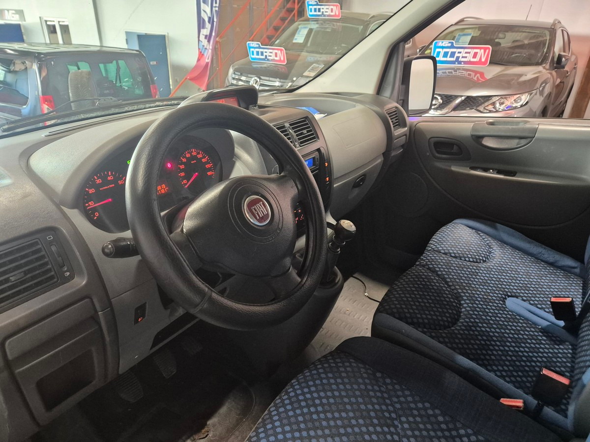 Fiat Scudo 2.0 JTD 122CV CONFORT MINI BUS 9 PLACES ( en prépa )